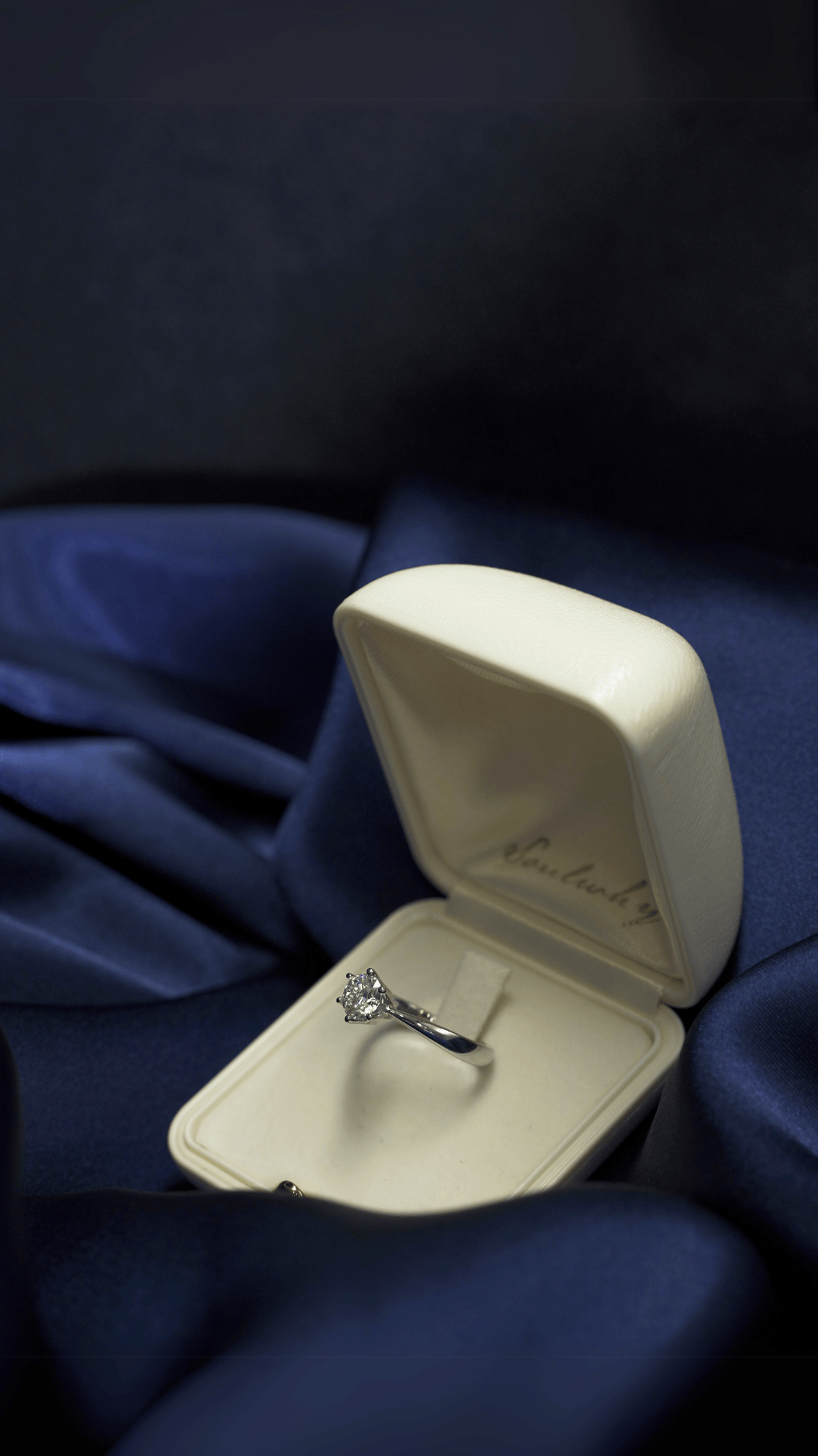 2.2-jewelry-promise-cover-mobile-1056x1880